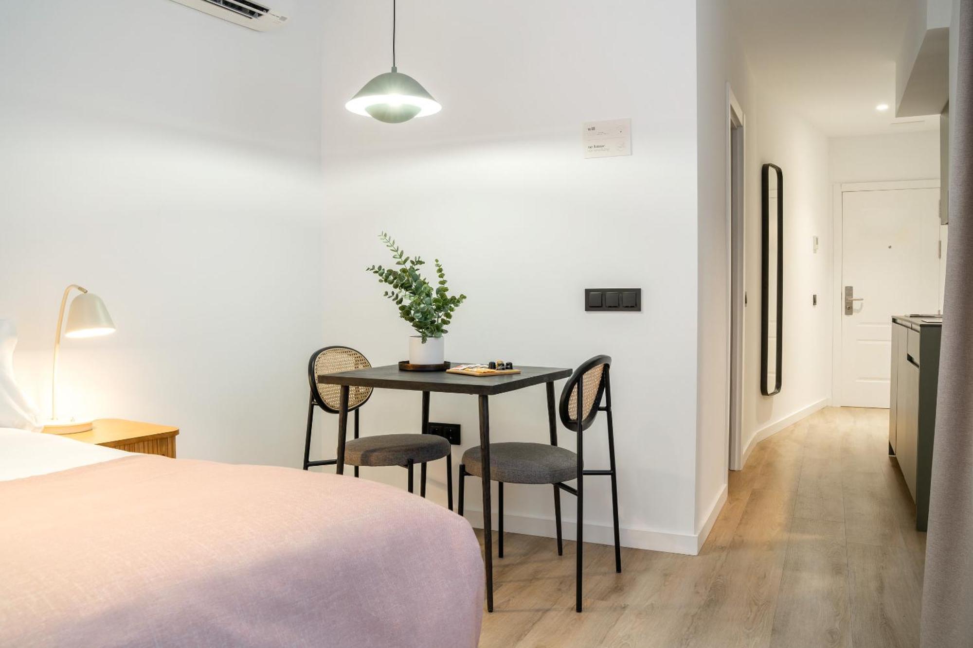 Limehome Malaga Calle Victoria Málaga Quarto foto